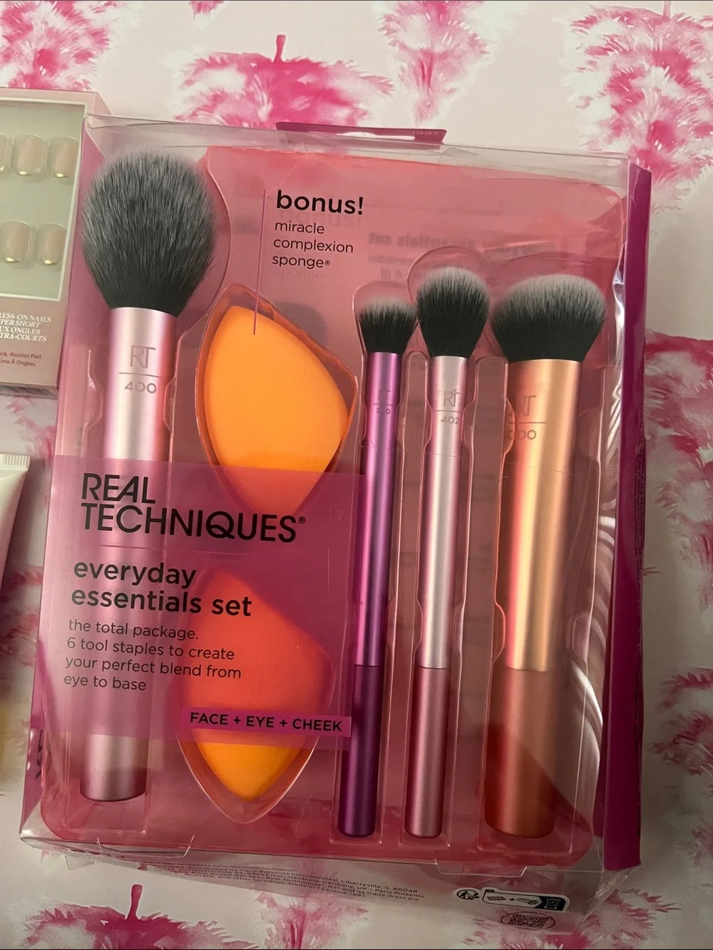 Real Techniques Brush & Sponge Set super goop glamnetic bundle